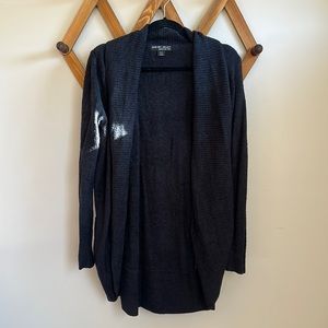 Barefoot dreams cardigan XS/S